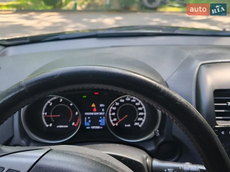 Mitsubishi ASX 2011 VIN JMBXJGA6WBZ435897 фото оголошення 10 з 53