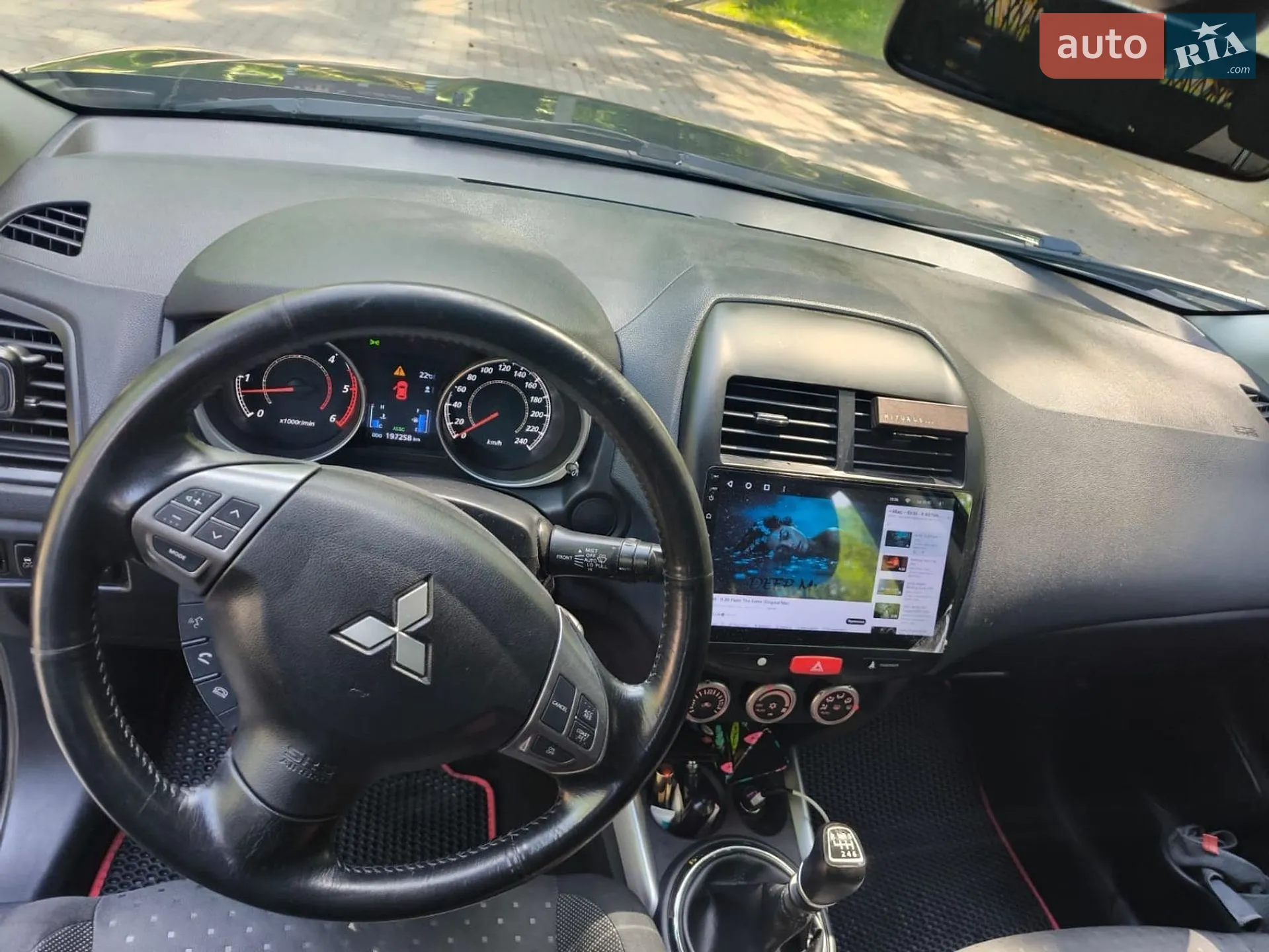 2011 Mitsubishi ASX - мініатюра 8