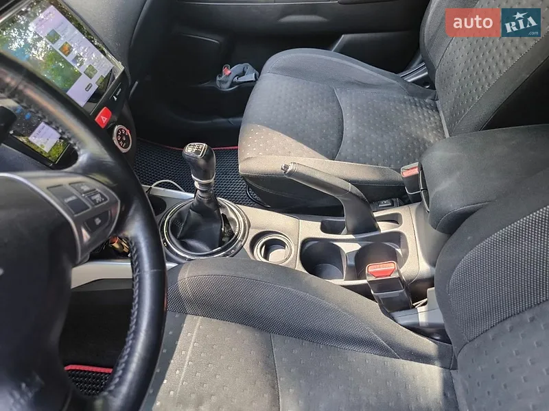 Mitsubishi ASX 2011 VIN JMBXJGA6WBZ435897 фото оголошення 4 з 53