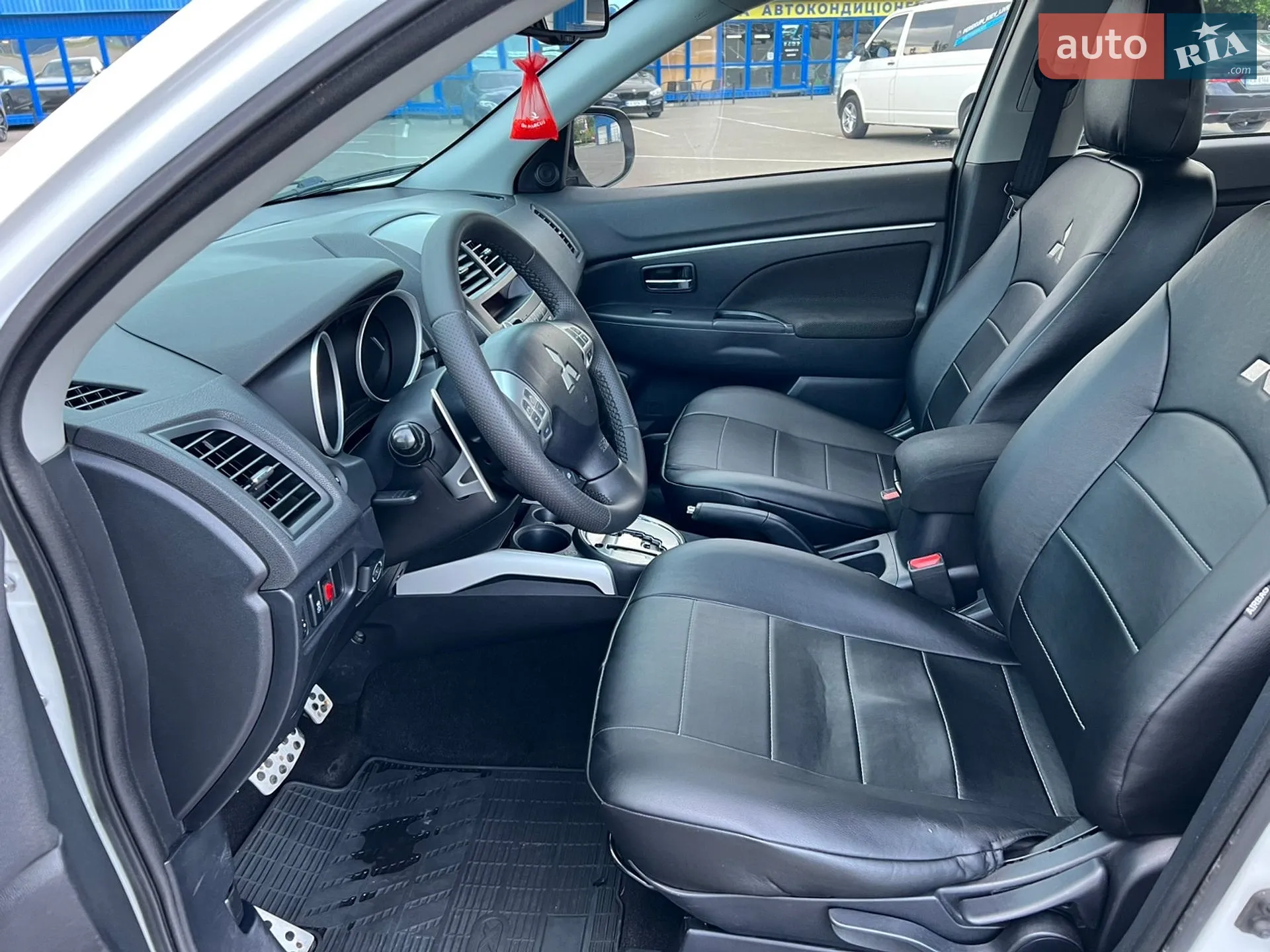 2011 Mitsubishi ASX - мініатюра 14