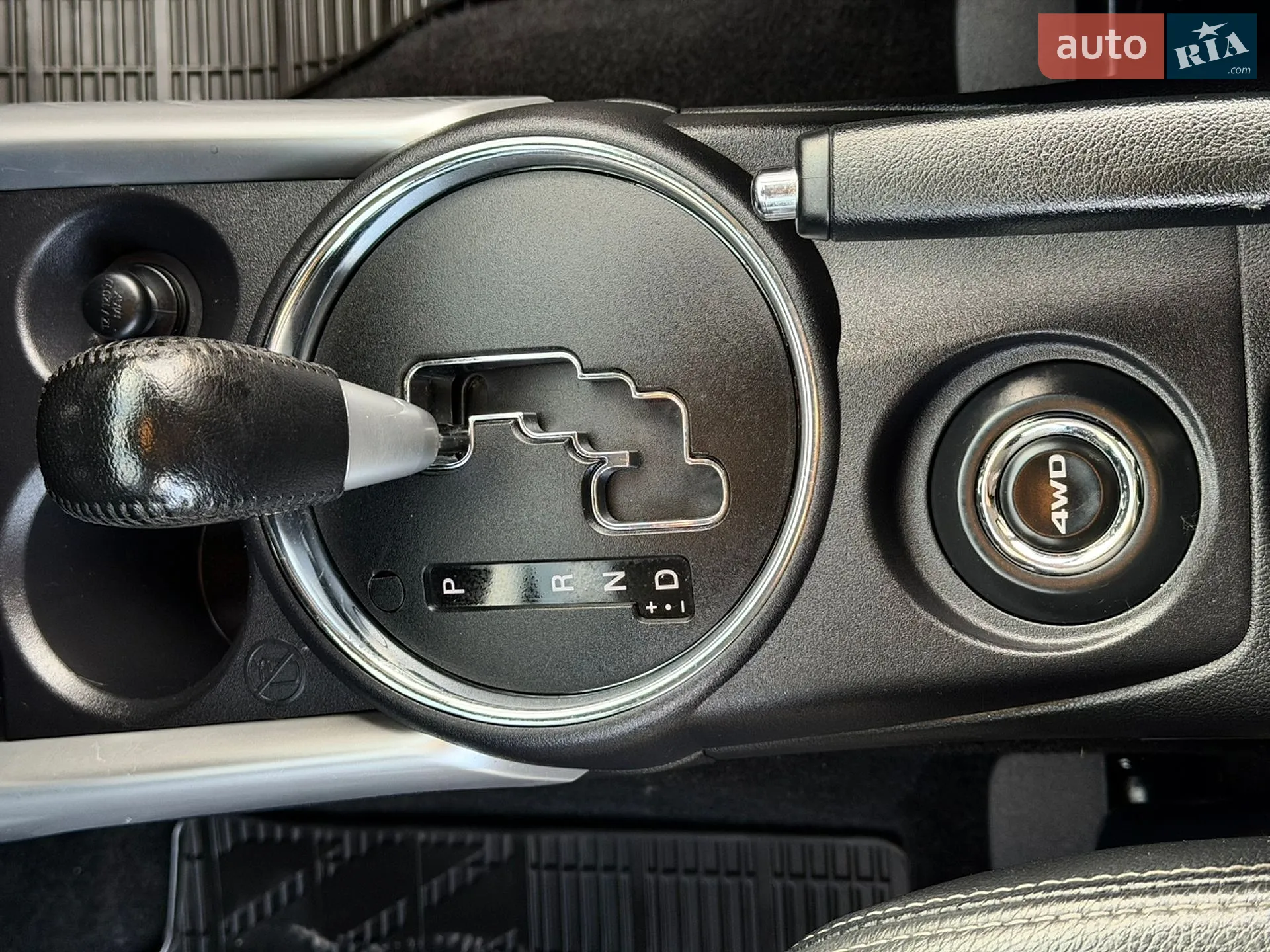 2013 Mitsubishi ASX - мініатюра 38