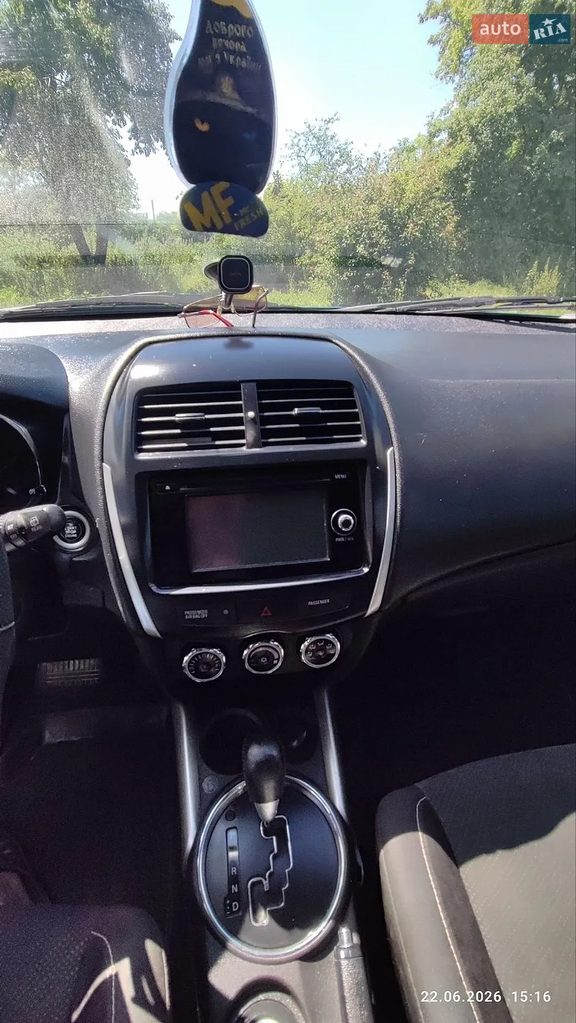 2013 Mitsubishi ASX - мініатюра 23