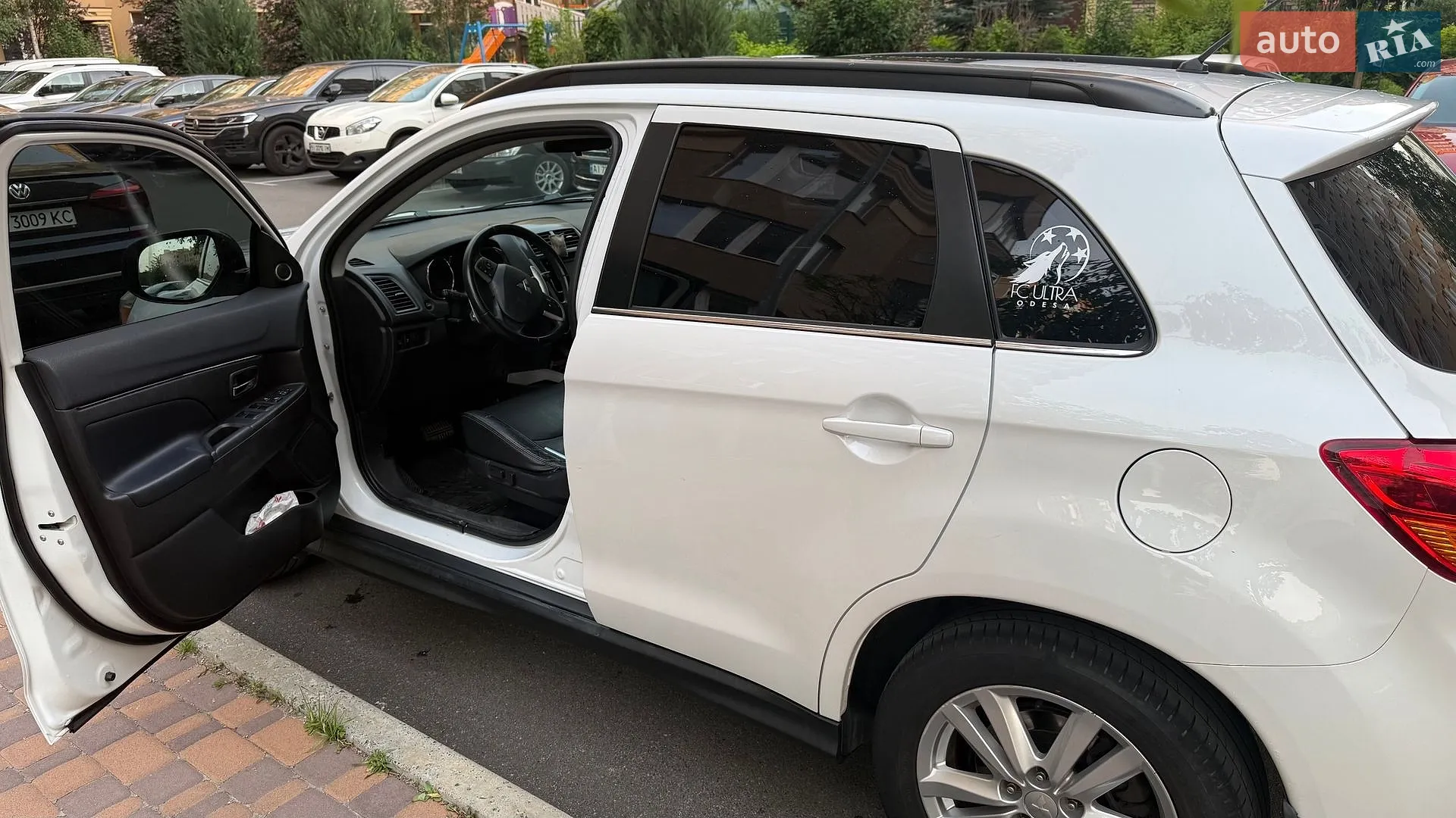 2013 Mitsubishi ASX - мініатюра 2