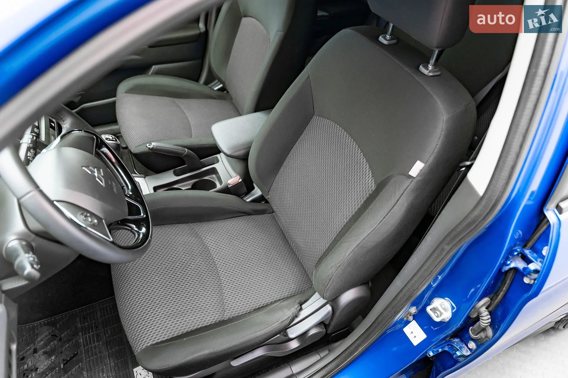 2020 Mitsubishi ASX - мініатюра 9
