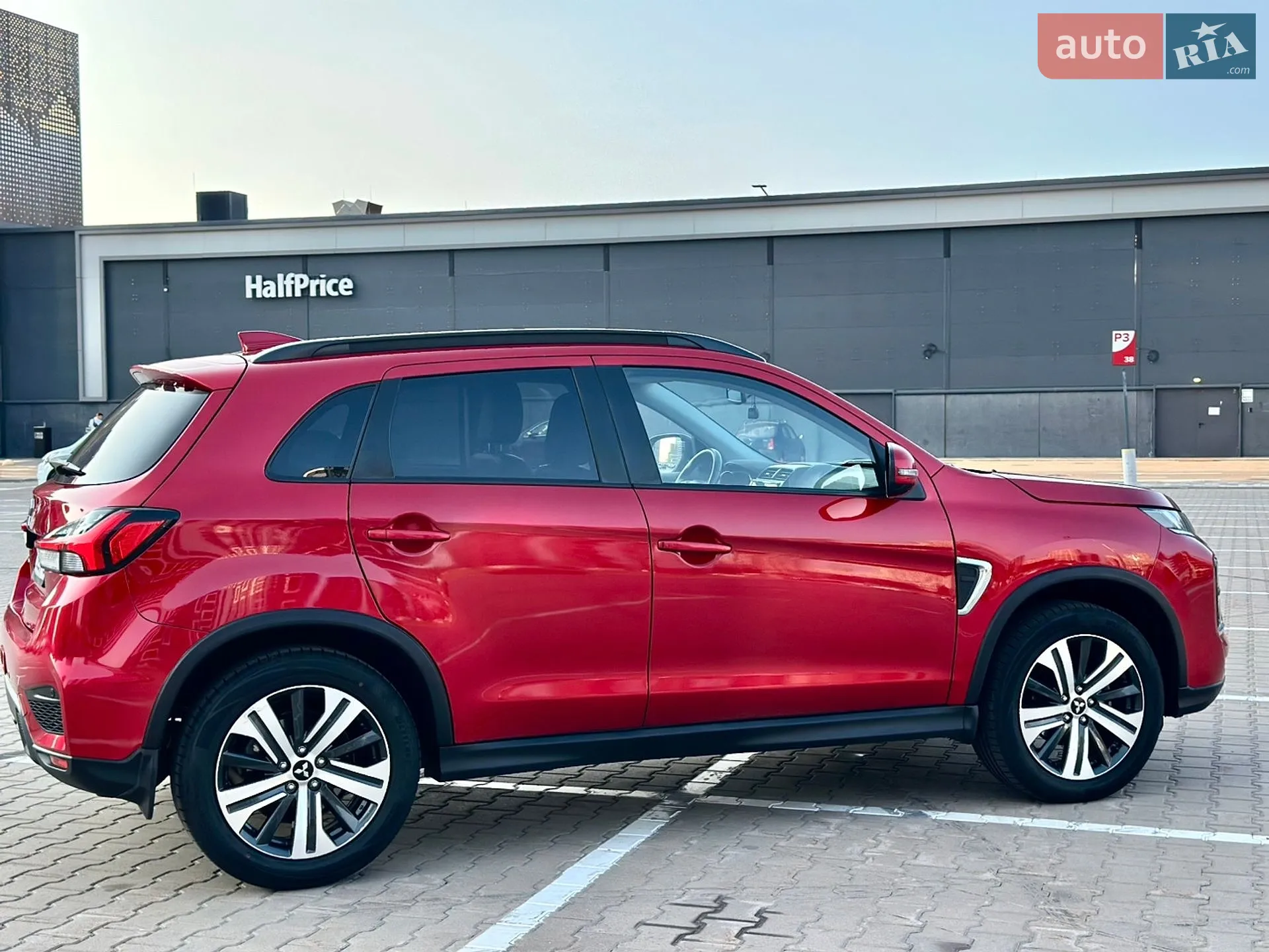 2019 Mitsubishi ASX - мініатюра 14