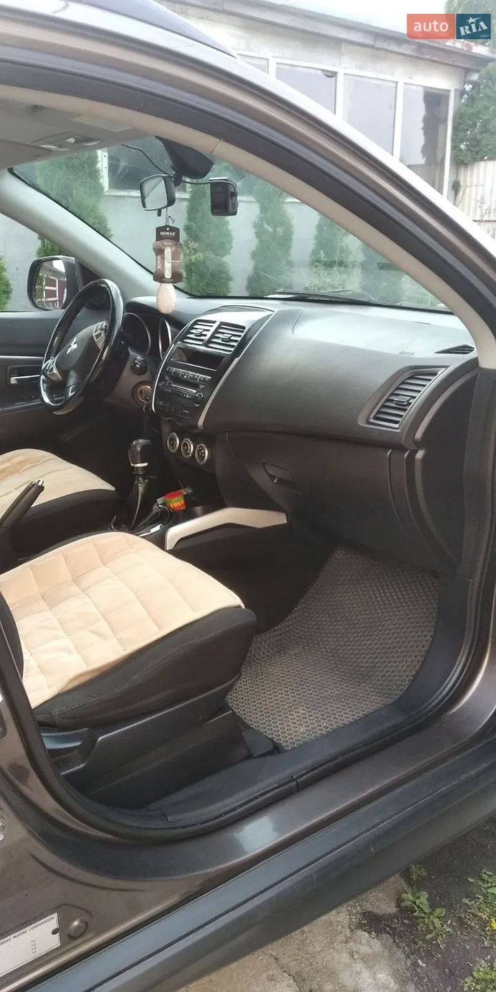 2010 Mitsubishi ASX - мініатюра 11
