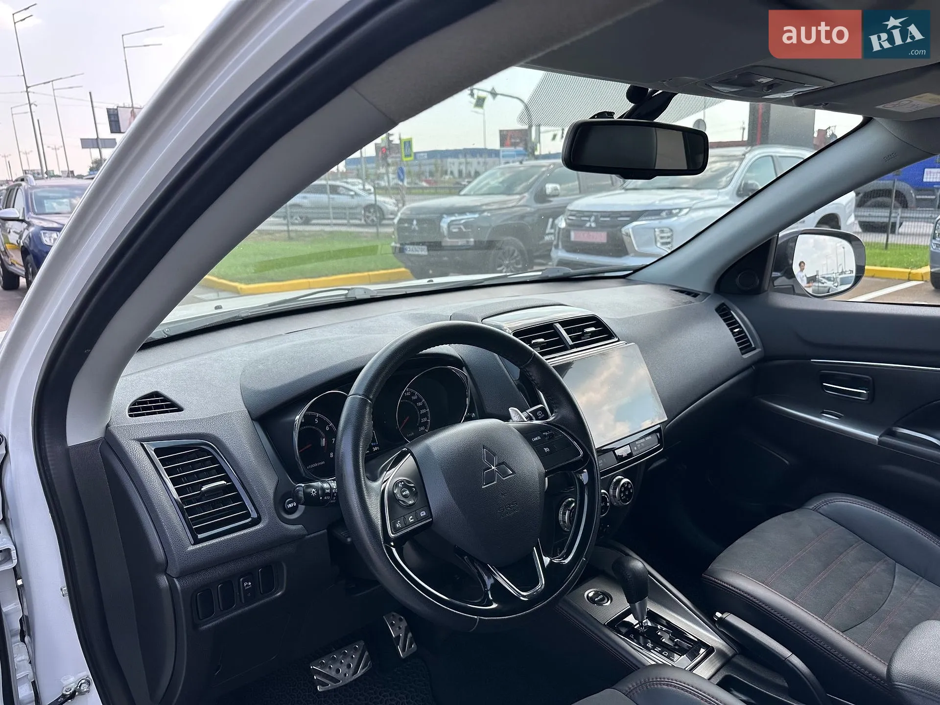 2020 Mitsubishi ASX - мініатюра 16