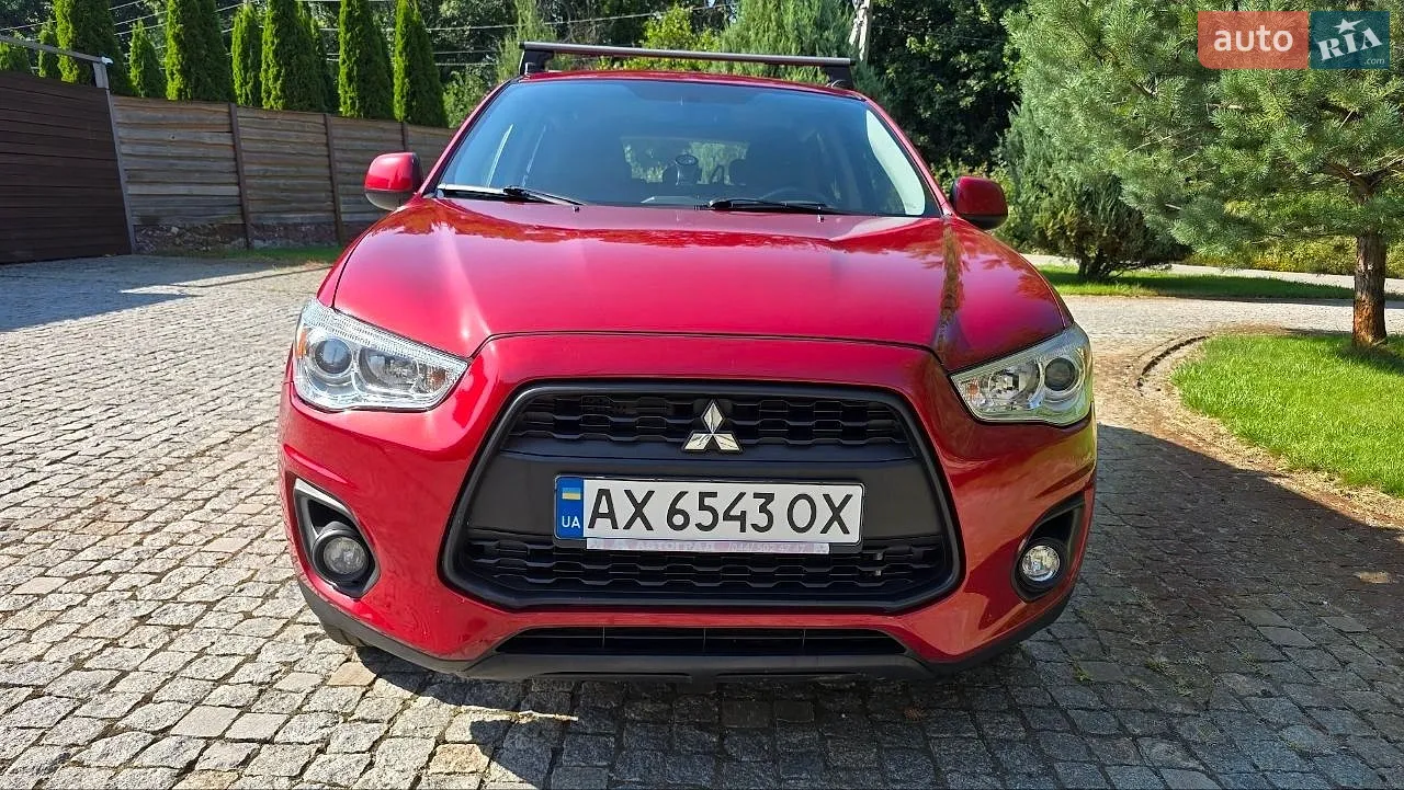 2013 Mitsubishi ASX - мініатюра 2