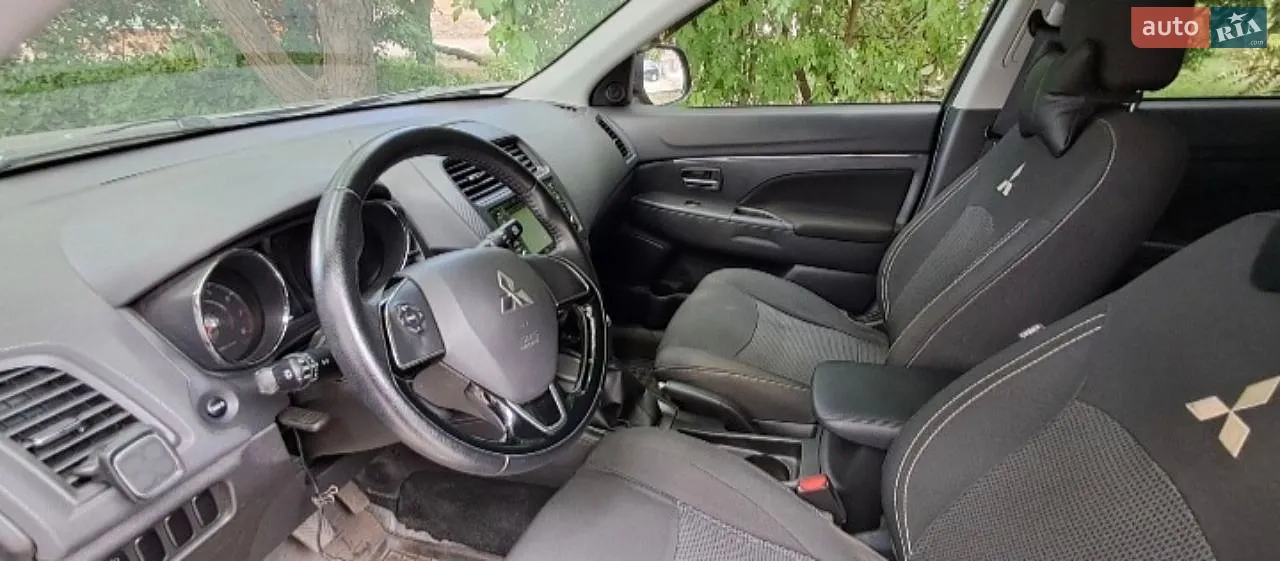 2021 Mitsubishi ASX - мініатюра 9
