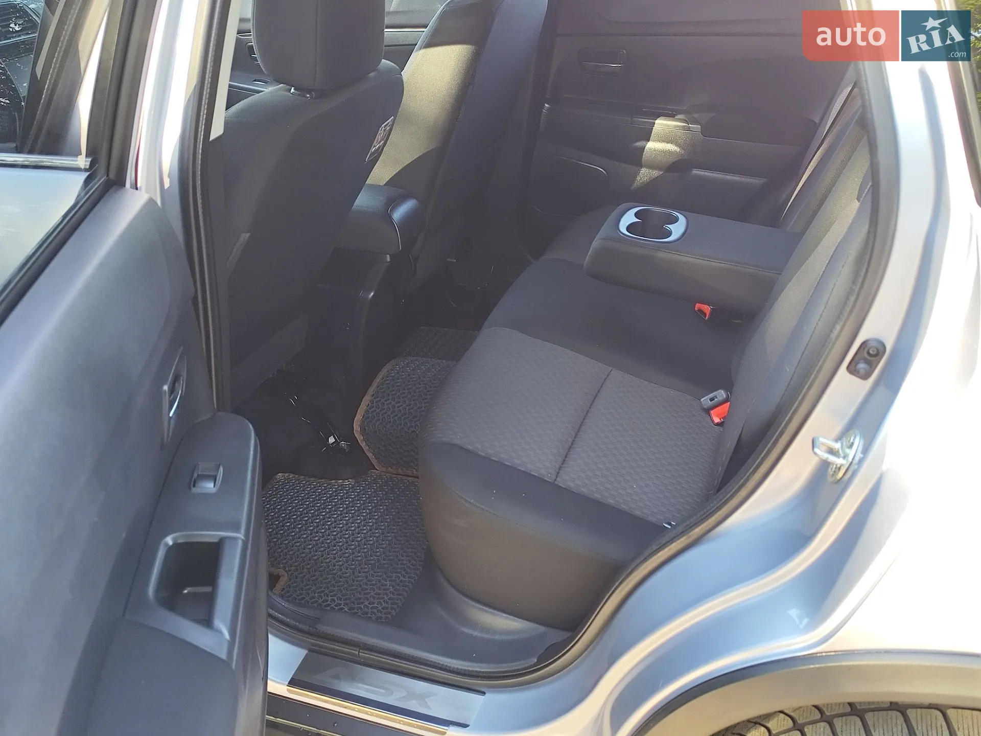 2018 Mitsubishi ASX - мініатюра 23