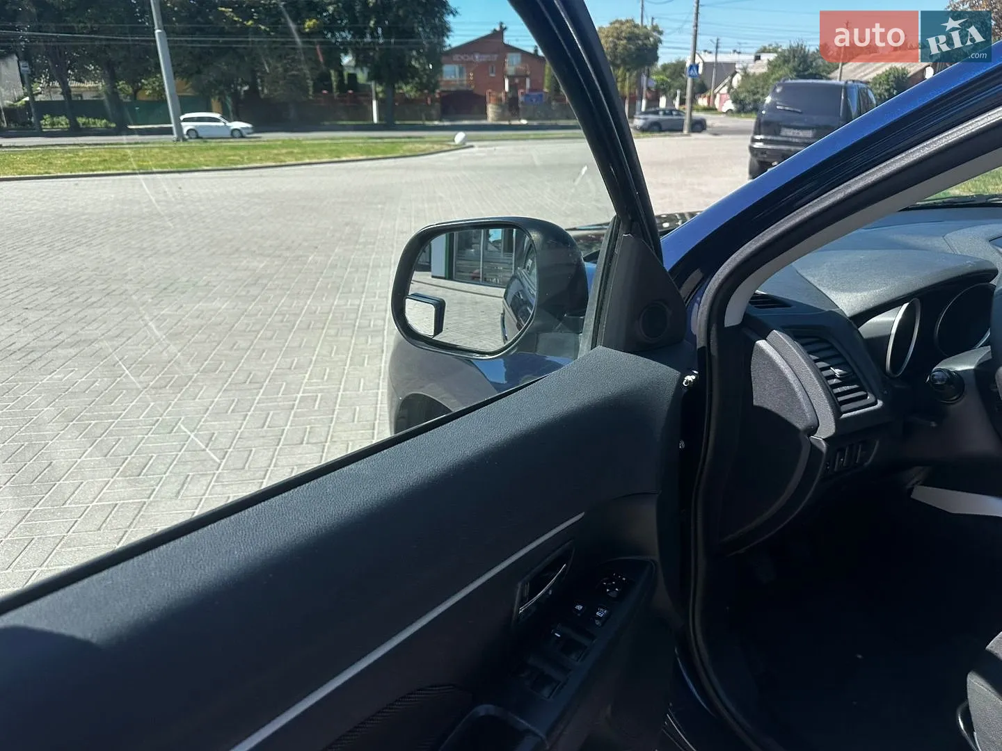 2010 Mitsubishi ASX - мініатюра 19