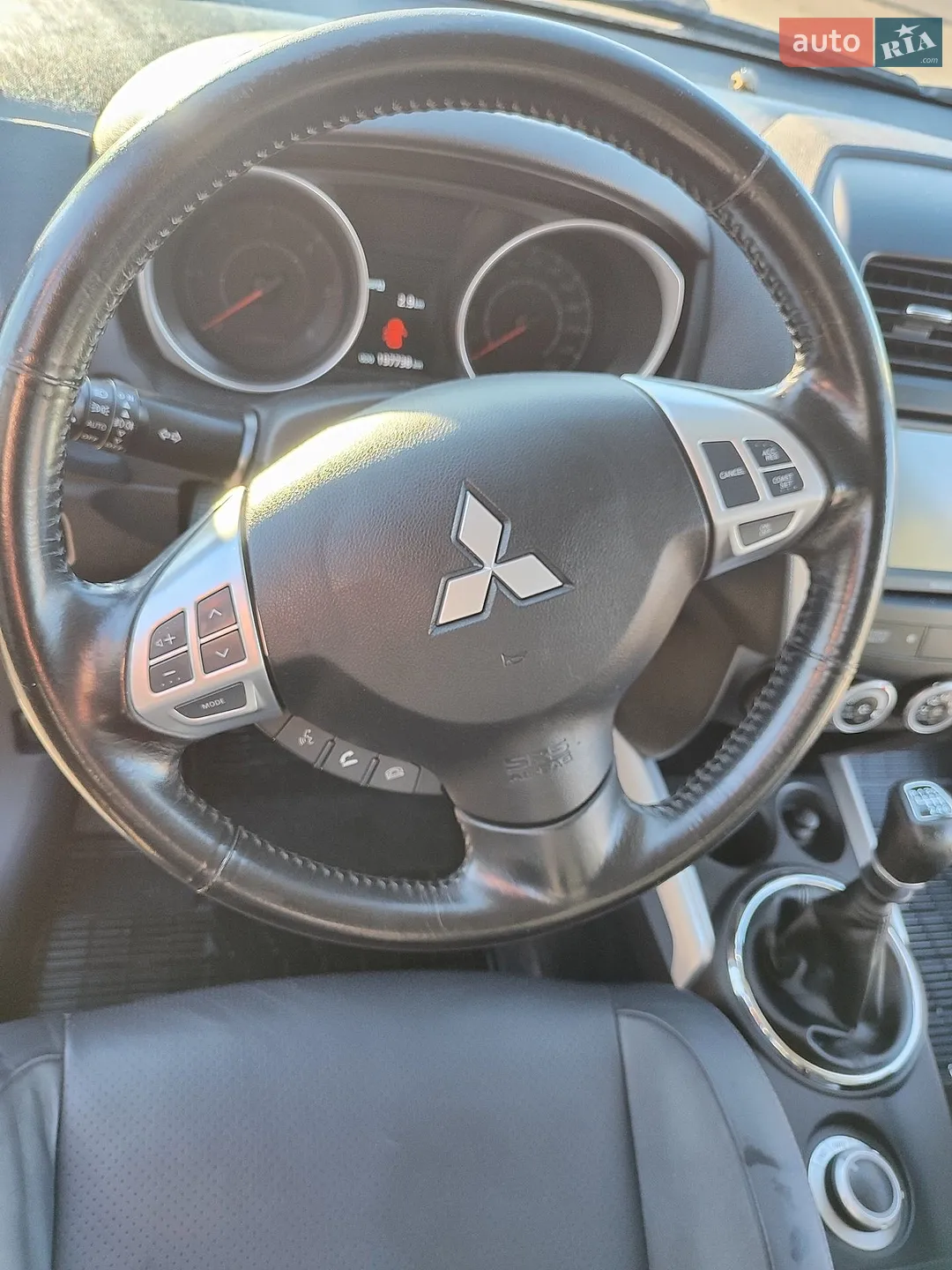 2011 Mitsubishi ASX - мініатюра 34
