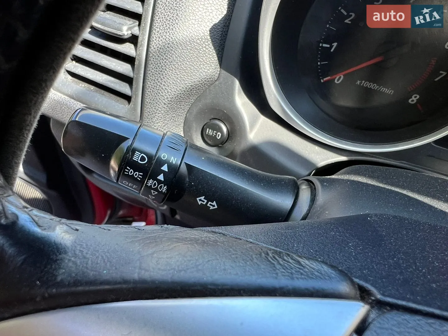 2011 Mitsubishi ASX - мініатюра 17