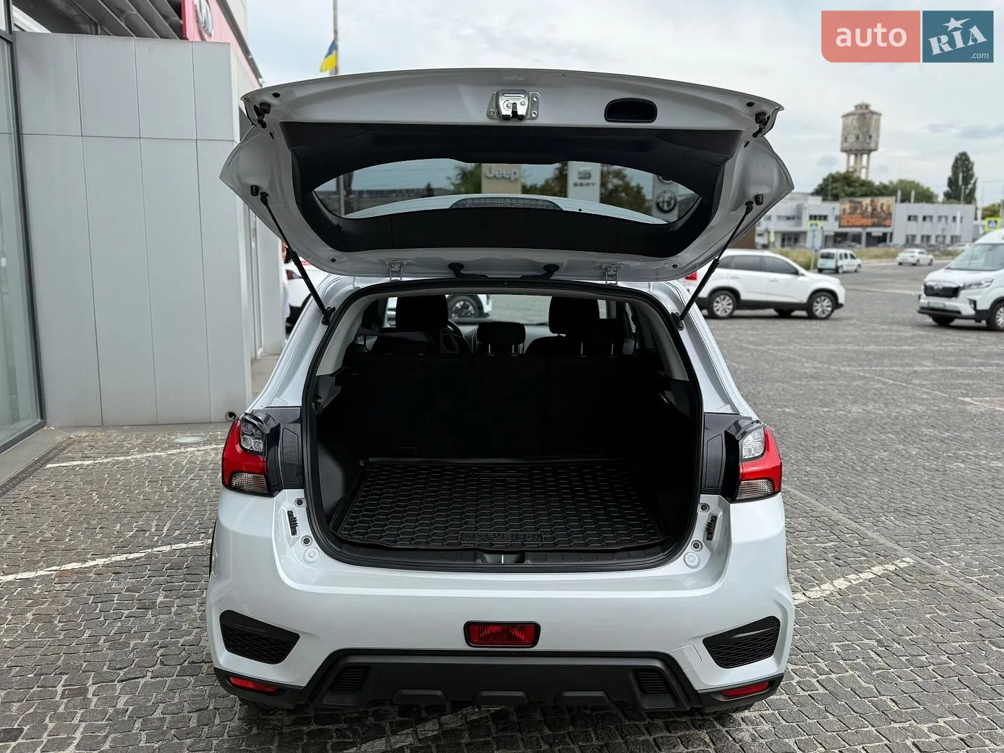 2024 Mitsubishi ASX - мініатюра 11
