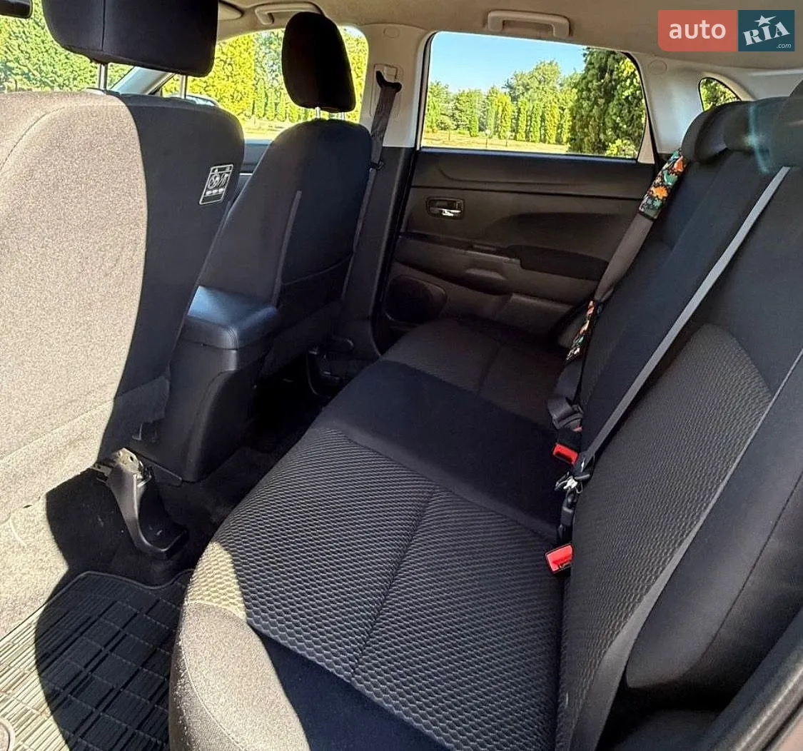 2019 Mitsubishi ASX - мініатюра 31