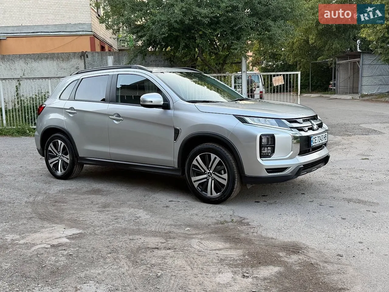 2023 Mitsubishi ASX - мініатюра 2