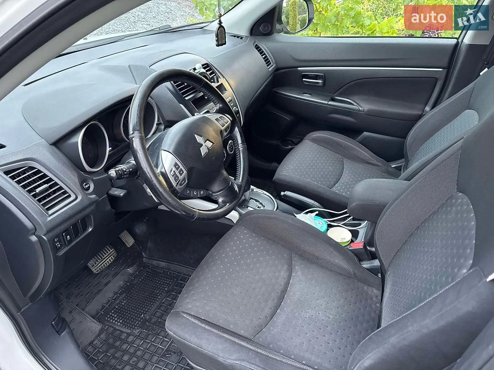 2010 Mitsubishi ASX - мініатюра 15