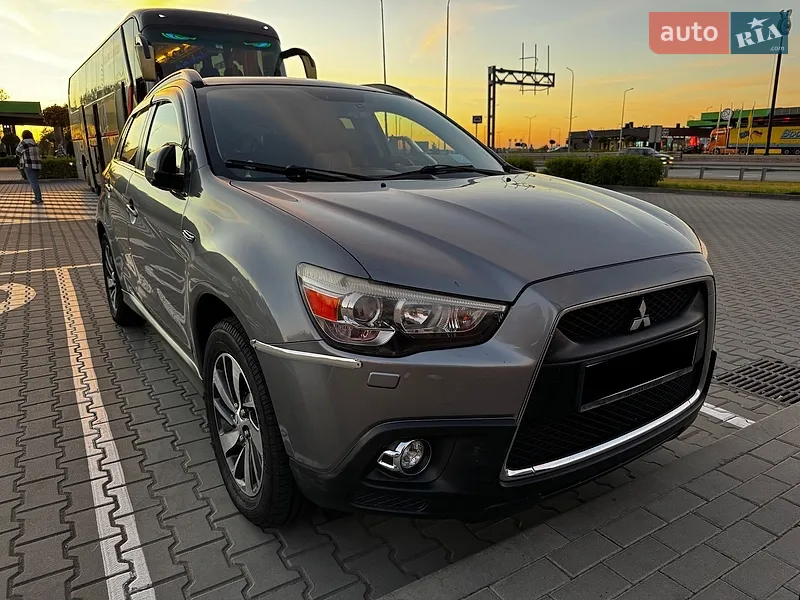 Mitsubishi ASX