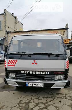 Бортовой Mitsubishi Canter 1996 в Львове