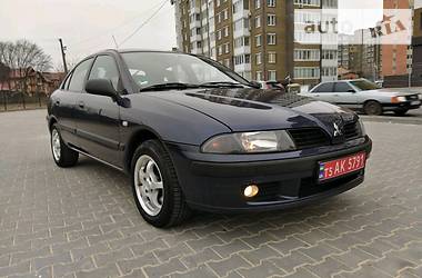 Хэтчбек Mitsubishi Carisma 2003 в Полтаве