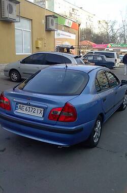 Хэтчбек Mitsubishi Carisma 2001 в Новомосковске