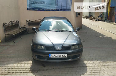 Седан Mitsubishi Carisma 2003 в Тернополе