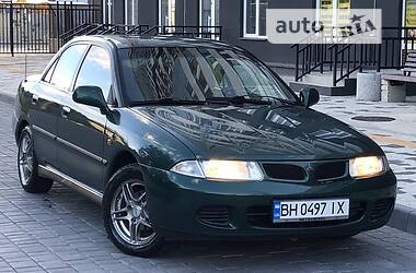 Седан Mitsubishi Carisma 1998 в Одессе