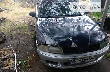 Хэтчбек Mitsubishi Carisma 2000 в Киеве