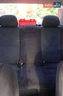 Седан Mitsubishi Carisma 2001 в 