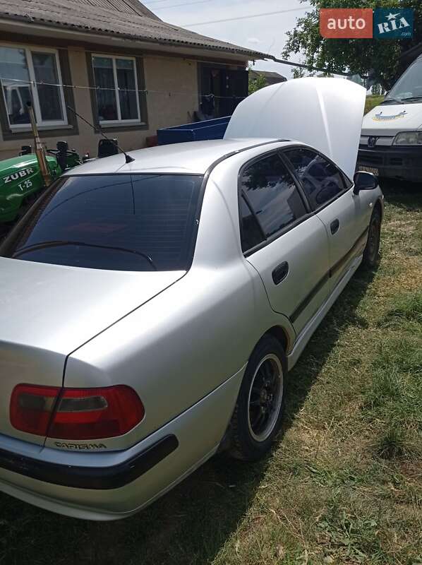 Седан Mitsubishi Carisma 2001 в Шаргороде