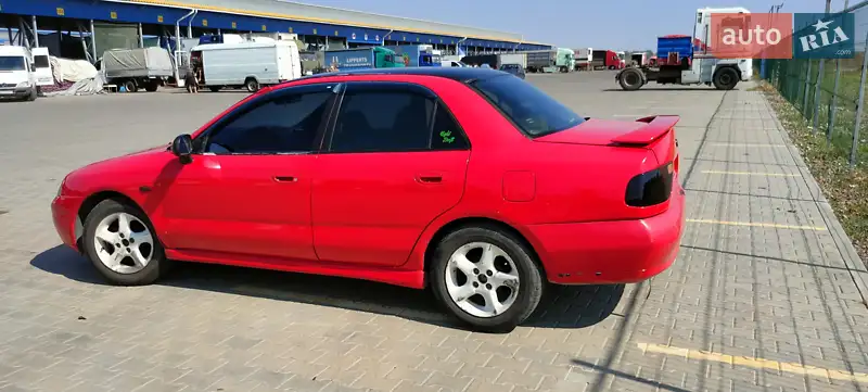 Mitsubishi Carisma 1997