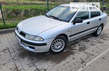 Лифтбек Mitsubishi Carisma 2000 в 