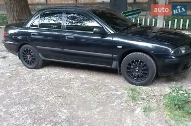 Mitsubishi Carisma 2003