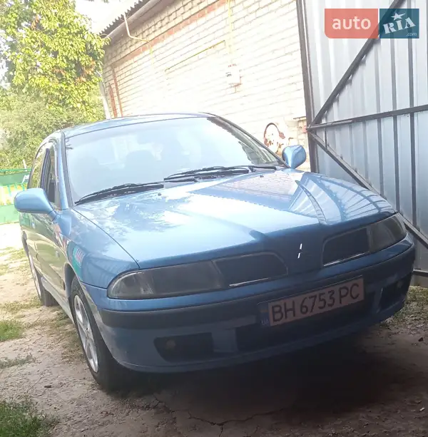 Mitsubishi Carisma 2000
