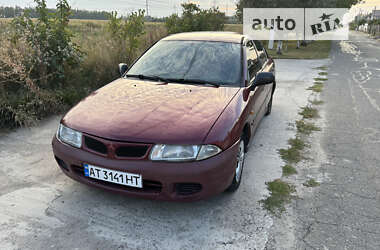 Ліфтбек Mitsubishi Carisma 1998 в Гатне