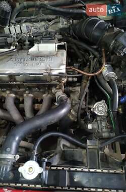 Лифтбек Mitsubishi Carisma 1998 в 
