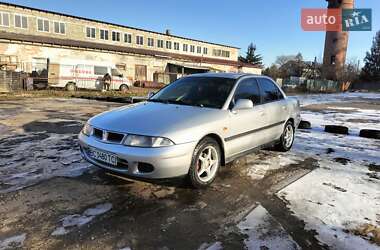 Седан Mitsubishi Carisma 1997 в Золочеві