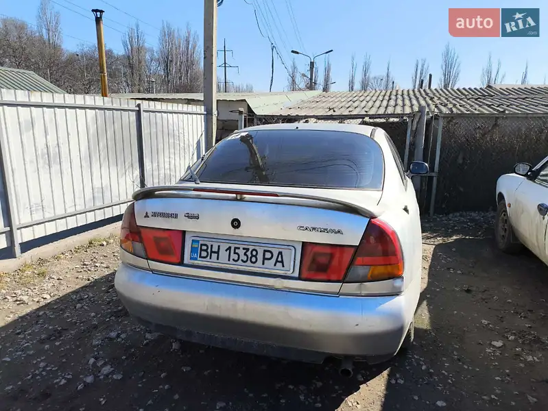 Mitsubishi Carisma 1996