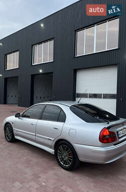 Лифтбек Mitsubishi Carisma 2003 в 