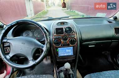 Ліфтбек Mitsubishi Carisma 1996 в 