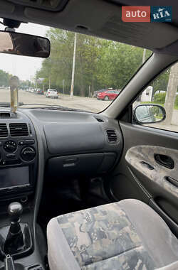 Ліфтбек Mitsubishi Carisma 1998 в 