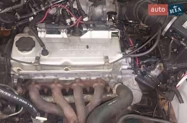 Седан Mitsubishi Carisma 1998 в 