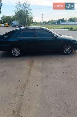 Ліфтбек Mitsubishi Carisma 1996 в 