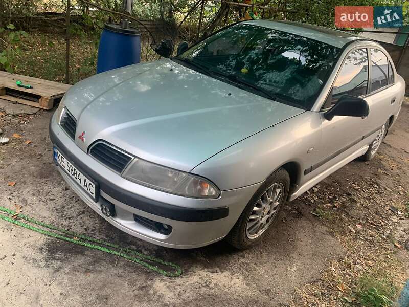 Mitsubishi Carisma 2002