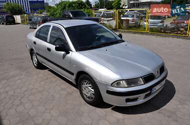 Лифтбек Mitsubishi Carisma 2000 в 