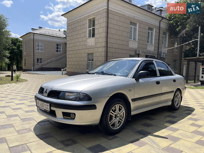 Седан Mitsubishi Carisma 2002 в 