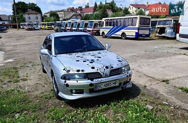 Седан Mitsubishi Carisma 2002 в Самборе