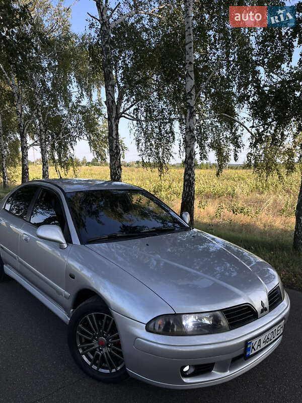 Mitsubishi Carisma 2003