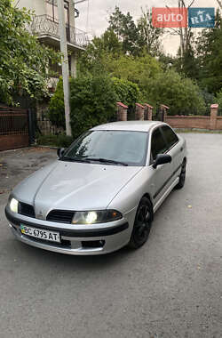 Седан Mitsubishi Carisma 2002 в Львові