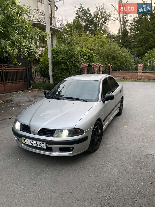 Mitsubishi Carisma 2002